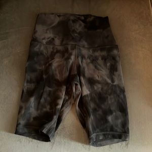 Lululemon Align biker shorts size 2